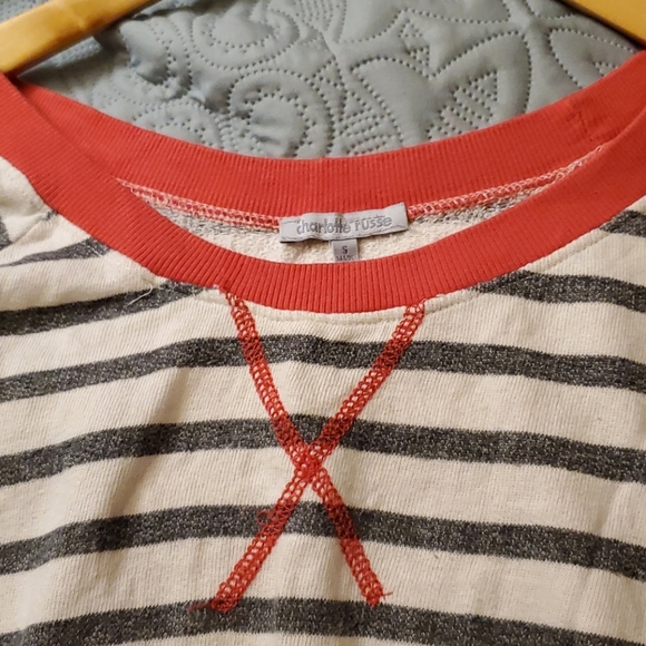 ⭐ 3/$15 ⭐ Charlotte Russe sweater - Picture 3 of 5